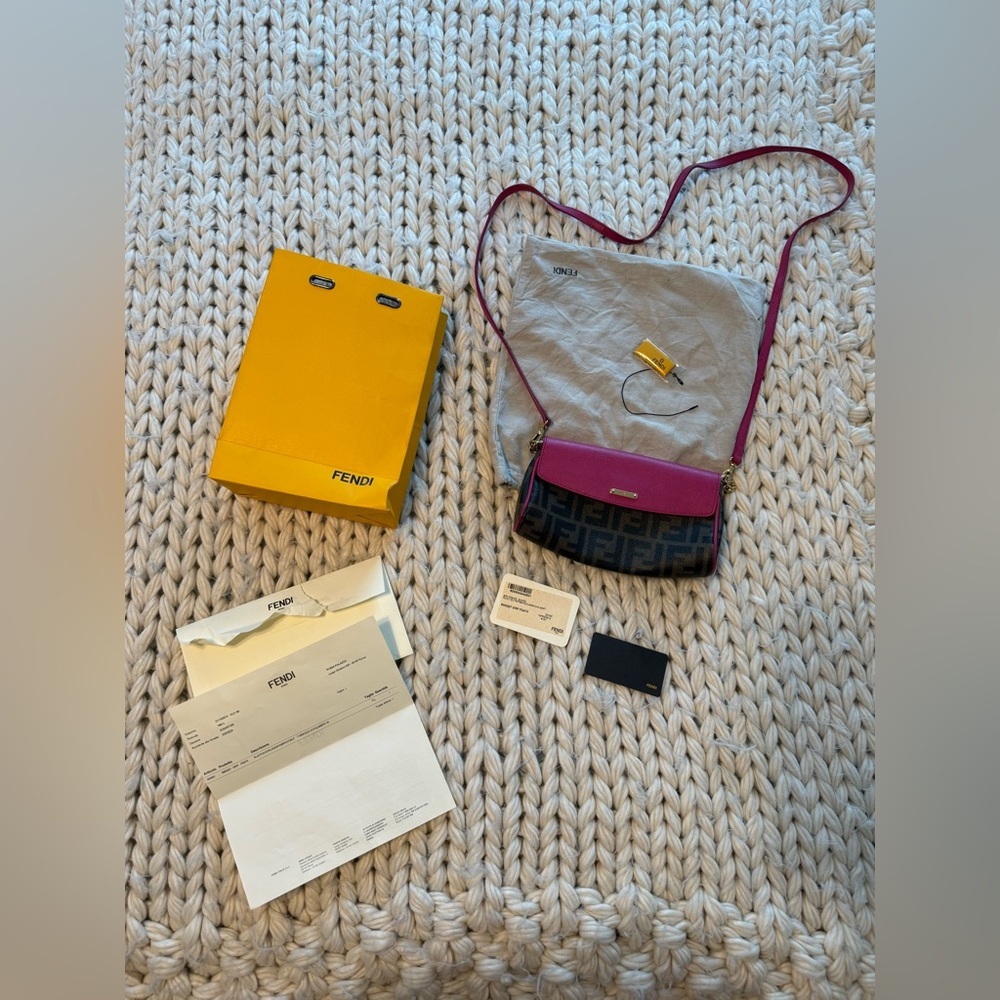 Authentic FENDI 2015 Zucca Pink cyclamin & Tobacco Mini Pouch wt boxtagsdustbag - Picture 3 of 17